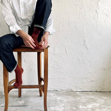 Load image into Gallery viewer, Merino Wool & Kasuri-Dyed Wool Tabi-Style Crew Socks (6.5-8.5)