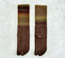 Load image into Gallery viewer, Merino Wool & Kasuri-Dyed Wool Tabi-Style Crew Socks (6.5-8.5)