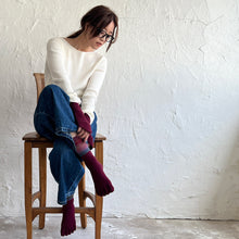 Load image into Gallery viewer, Merino Wool & Heather-Dyed Wool 5Toe Crew Socks (4-6.5)