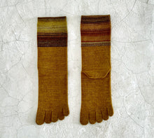 Load image into Gallery viewer, Merino Wool & Heather-Dyed Wool 5Toe Crew Socks (4-6.5)