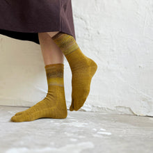 Load image into Gallery viewer, Merino Wool & Kasuri-Dyed Wool Tabi-Style Crew Socks (4-6.5)