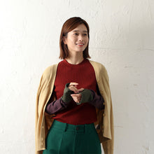 Load image into Gallery viewer, Merino Wool Two-Tone Arm Covers with Thumb Holes (One Size)