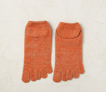 Load image into Gallery viewer, Linen & Silk 5Toe Sneaker Socks (6.5-8.5)