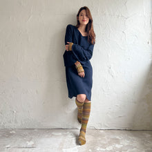 Load image into Gallery viewer, Wool Kasuri-Dyed Arm Covers (One Size)