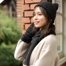 Load image into Gallery viewer, Baby Alpaca Rib Knit Hat