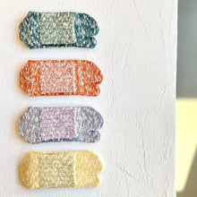Load image into Gallery viewer, Organic Cotton Slub Two-Tone Mid-Length Tabi Socks (4-6.5)
